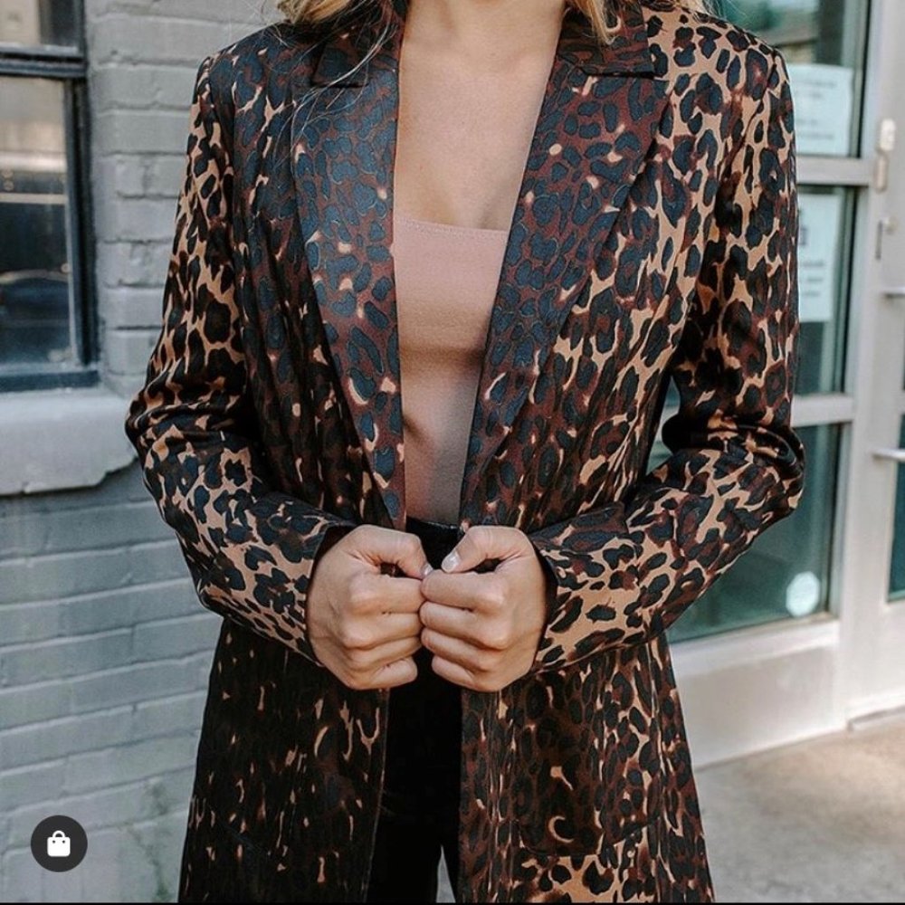 Kittenish Cheetah Print Blazer
